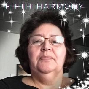 Meet your Posher, Camille